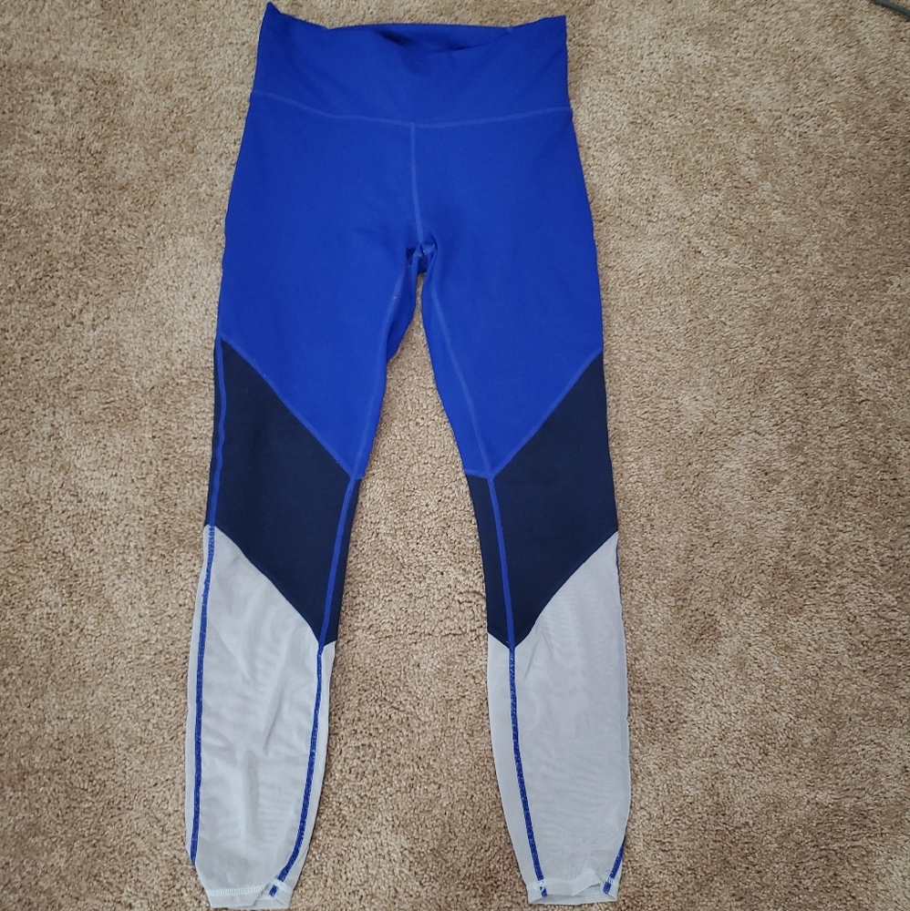 Fabletics power hold leggings